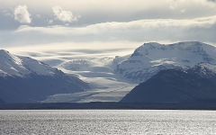 7- Près d\'Höfn trois glaciers aboutissent côte à côte à la mer