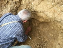 Jean pierre aux prises avec une pointe de campanile