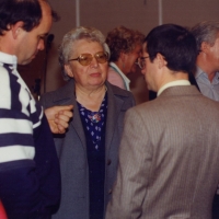 Bernard , Claudine Bernardini, Didier Lafosse membres du club et Michel Ridet Pdt du Club géologique national - 1993