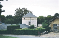 Le pigeonnier - 2004