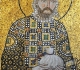 L'empereur Constantin IX apporte son don à l'Eglise contenu dans 'l'apokombia' (détail de la mosaïque de l'impératrice Zoé (XIe s.) - Sainte-Sophie (Istanbul, Turquie)