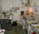 Vue droite de l'atelier - La polisseuse à droite a été donnée par JP Roucan. mars 2001