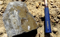 Bloc de Chalcopyrite - Photo Aude