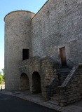 09-38