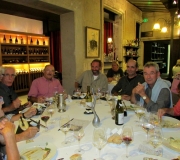Nos amis Rochelais Michel, Jean Pierre et Laurent entourent Tadeusz