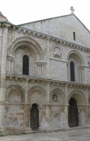 Notre Dame - Surgères (17)
