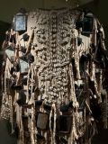 Vêtement talismanique - textile, cuir, cauris, crin de cheval (Actuel) - Provenance Dakar Sénégal - collection Musée de l'Homme Paris