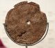 Rondelle percée - bison gravé sur os d'omoplate - D=5,5cm - pendentif ? - Grotte d'Enlène à Montesquieu-Avantès (Ariège) - Epoque magdalénienne (12 000 à 14 000 ans) - MAN