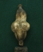 Statuette féminine dite "Venus de Lespuge", en d'ivoire de mammouth, découverte en 1922 dans la grotte des Rideaux, à Lespugue en Haute-Garonne. Vers 23000 BP - H=15cm