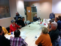Après le repas: + Michel et Gérard. Photo Jacques